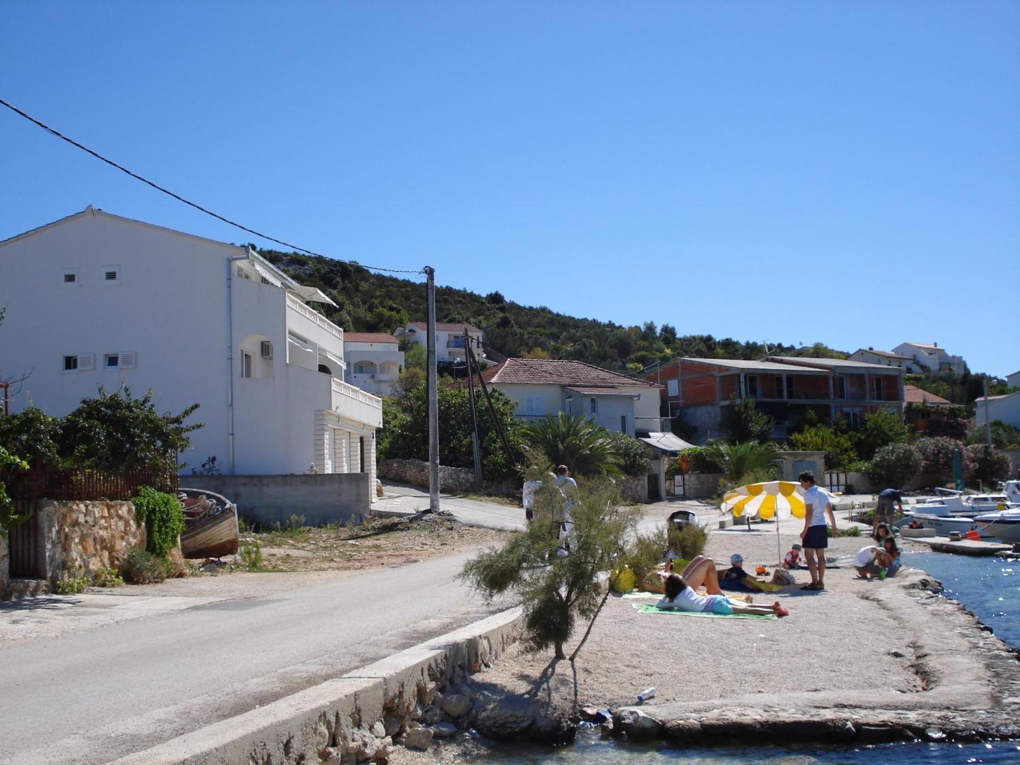 Apartments Mirko Vinisce Luaran gambar